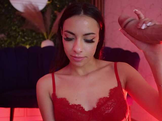 sisi-von-dee's BongaCams show and profile