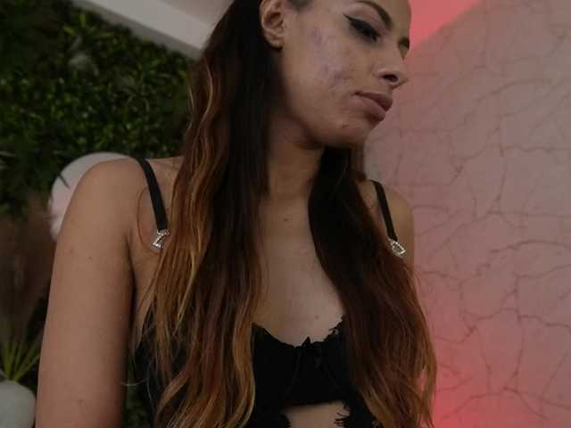 sisi-von-dee
