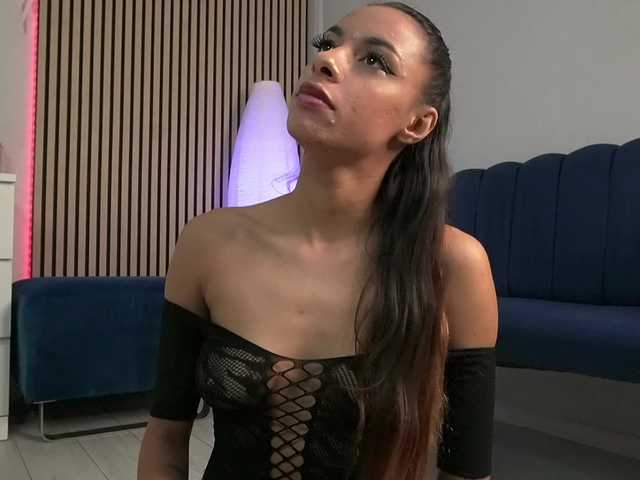 sisi-von-dee