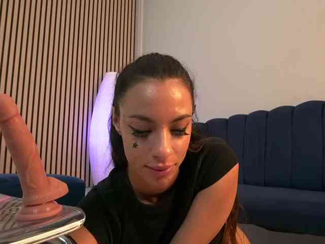 sisi-von-dee webcam