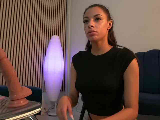 sisi-von-dee webcam