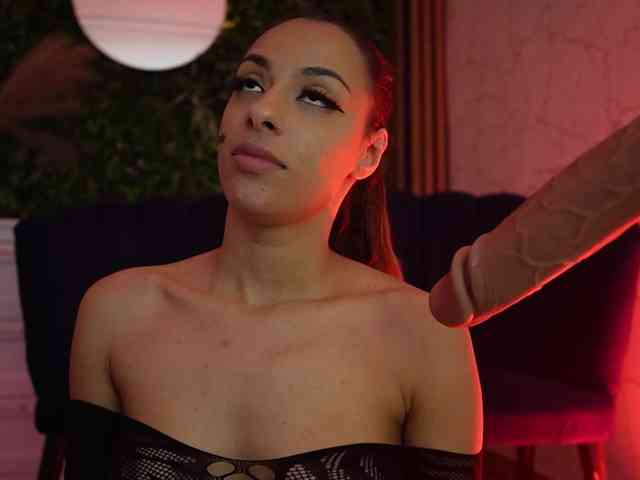 sisi-von-dee