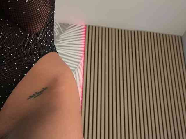 sisi-von-dee webcam