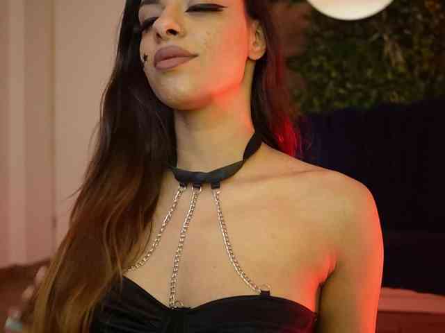 sisi-von-dee