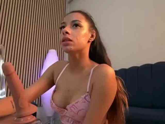 sisi-von-dee webcam