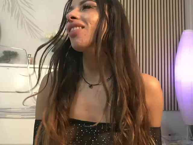 sisi-von-dee