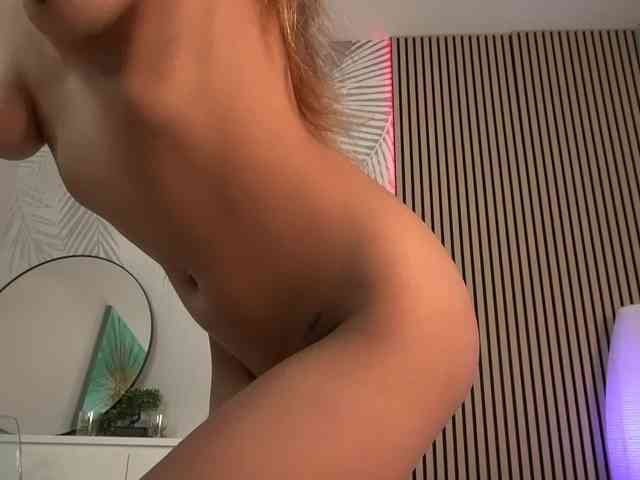 sisi-von-dee webcam