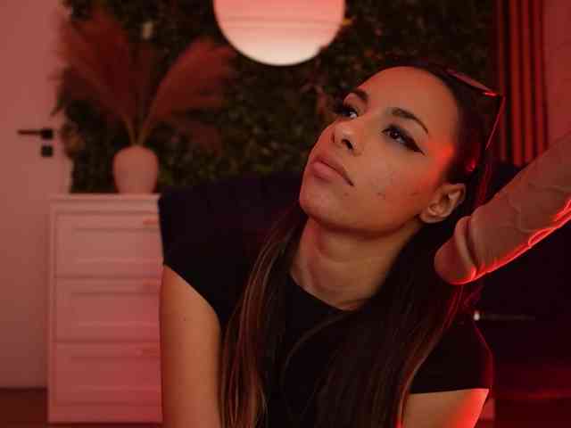 sisi-von-dee webcam