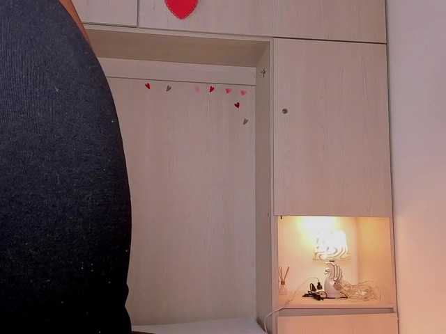 JadeeMuller's BongaCams show and profile