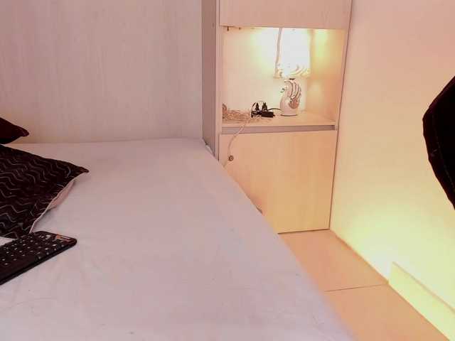 JadeeMuller live cam on BongaCams