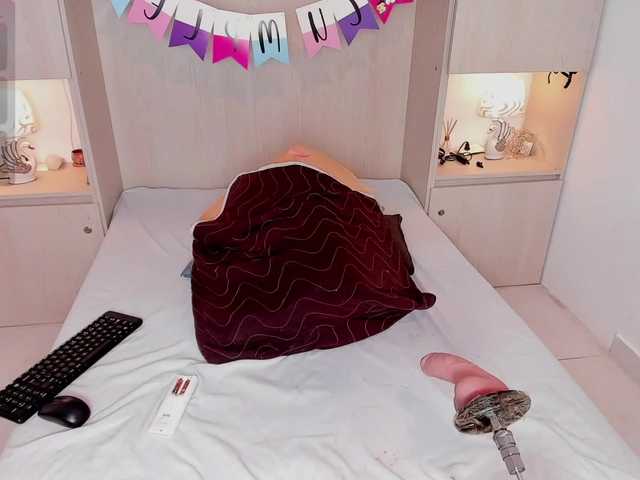 JadeeMuller live cam on BongaCams