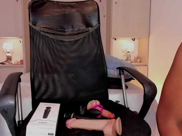 JadeeMuller live cam on BongaCams