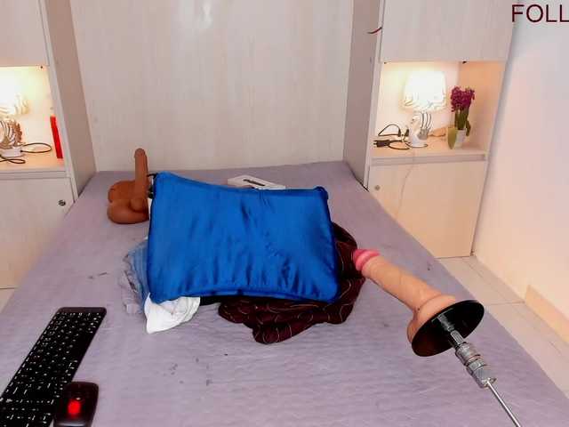 JadeeMuller live webcam show