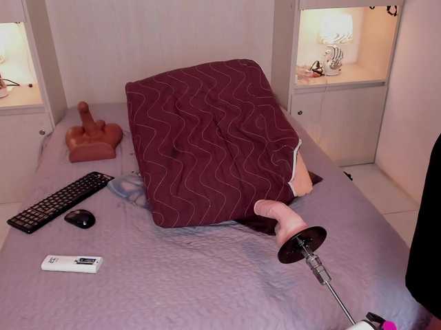 JadeeMuller live cam on BongaCams