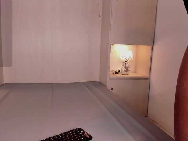 JadeeMuller live cam on BongaCams