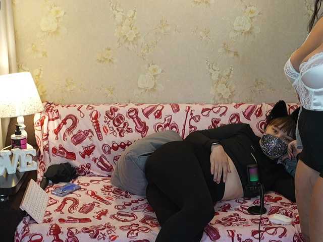 Sex chat gratuit in direct cu sexlove12002 pe BongaCams