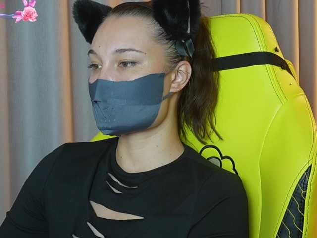 sexlove12002 live cam on BongaCams