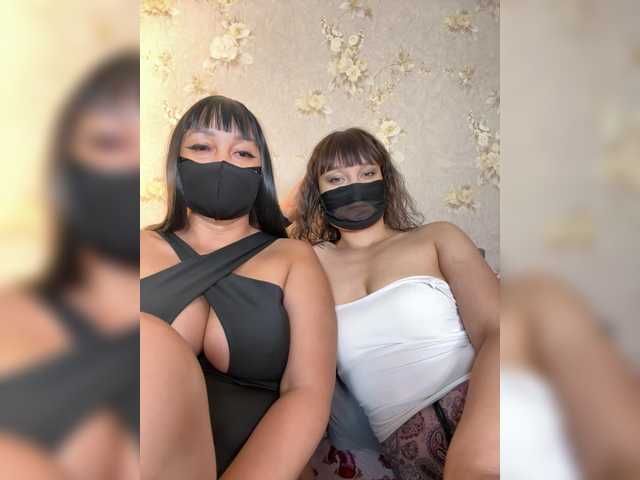 sexlove12002 live cam on BongaCams