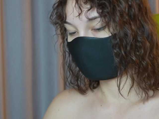 sexlove12002 live cam