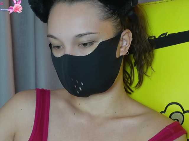 sexlove12002 live cam on BongaCams