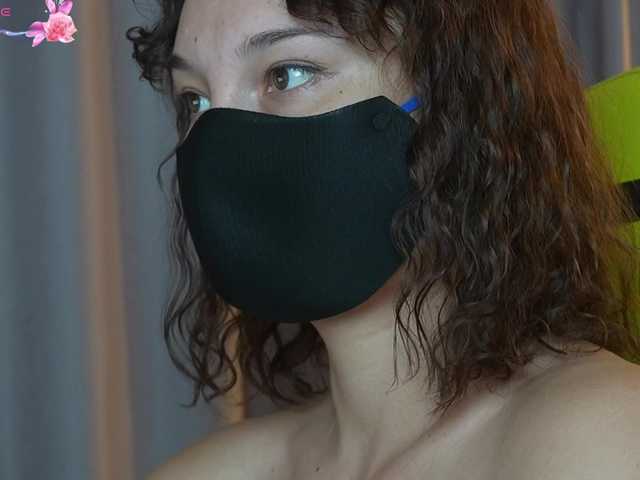 sexlove12002 live cam on BongaCams