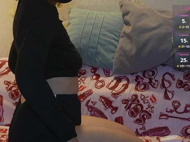 sexlove12002 live cam on BongaCams