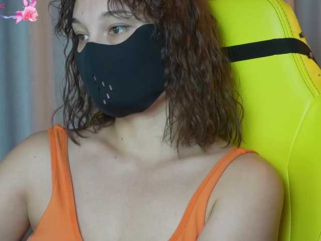 sexlove12002 live cam on BongaCams