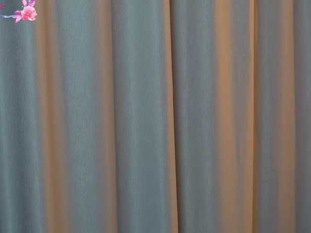 sexlove12002 live cam on BongaCams