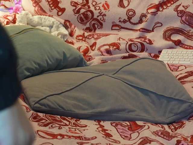 sexlove12002 live cam on BongaCams