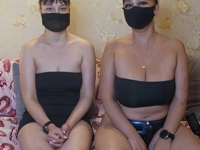 sexlove12002 live cam on BongaCams