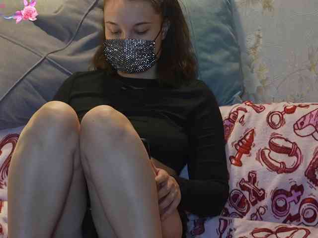 still_her webcam