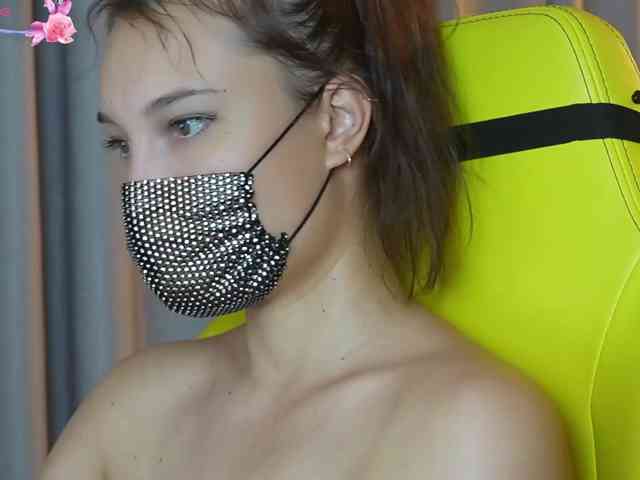 still_her webcam