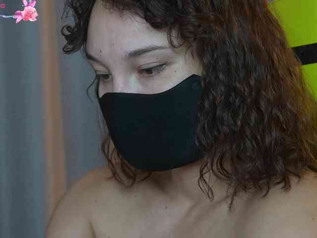 still_her webcam