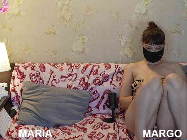 sexlove12002 Live Webcam on BongaCams