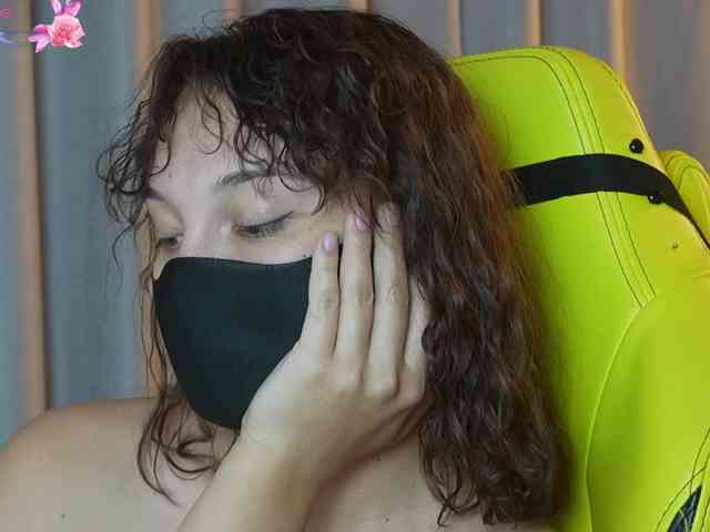 still_her webcam