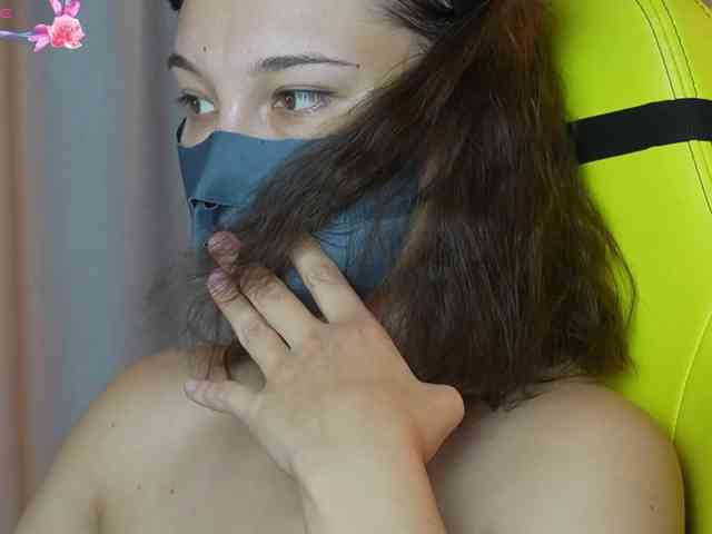 still_her webcam
