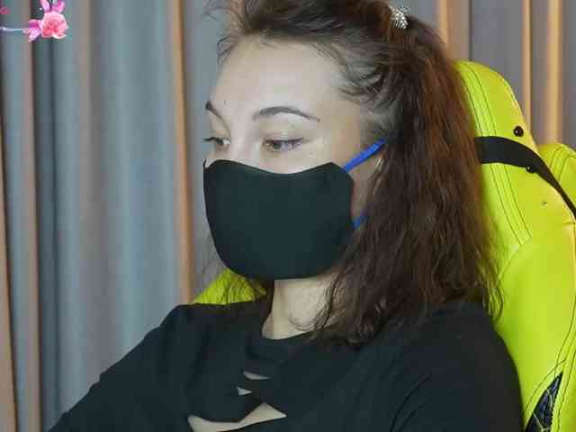 still_her webcam