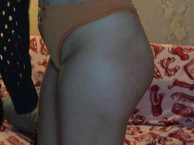 still_her webcam