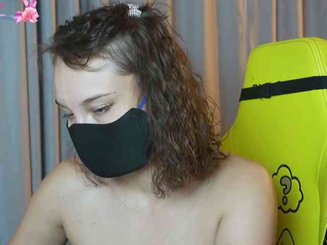 still_her webcam