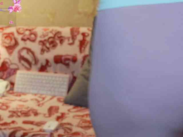 still_her webcam