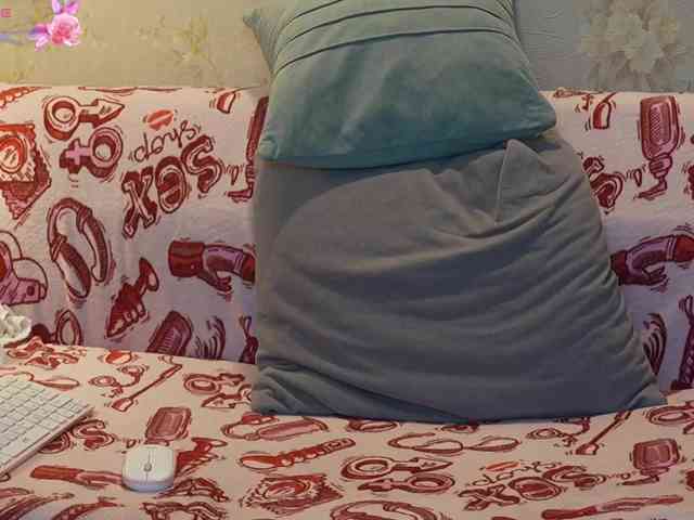 still_her webcam