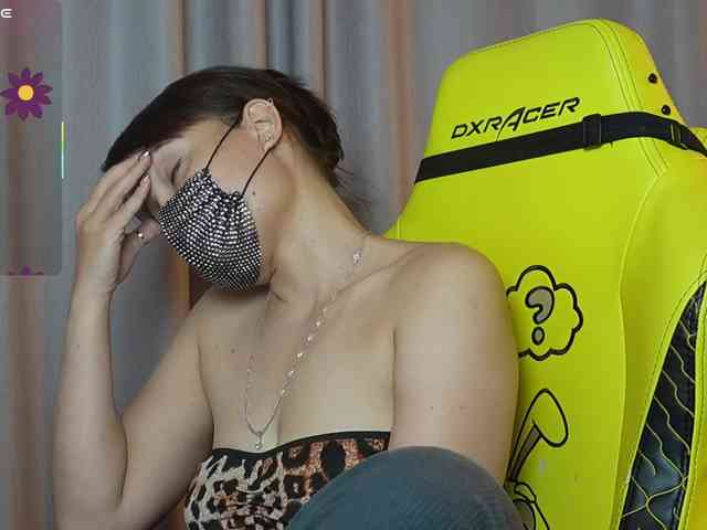 sexlove12002 Sex Cam Show