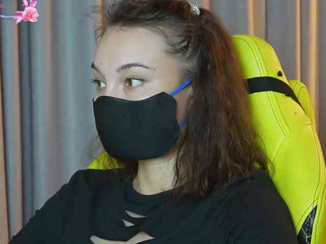 still_her webcam