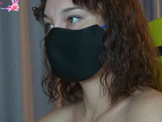 still_her webcam