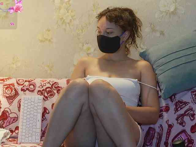 still_her webcam