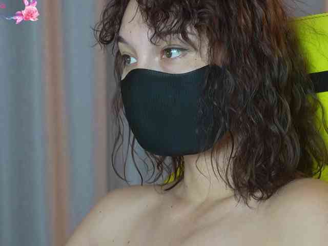 still_her webcam