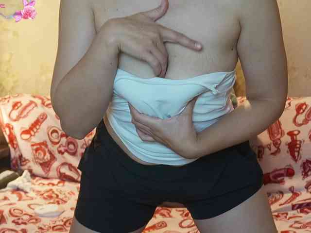 still_her webcam