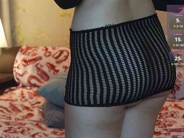 Model: still_her