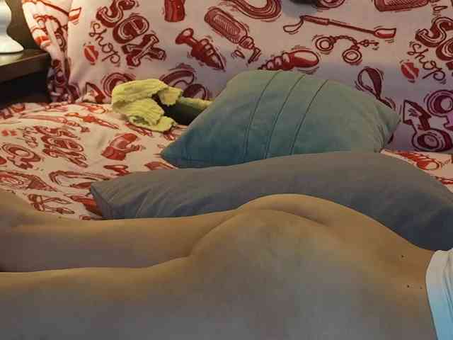 still_her webcam