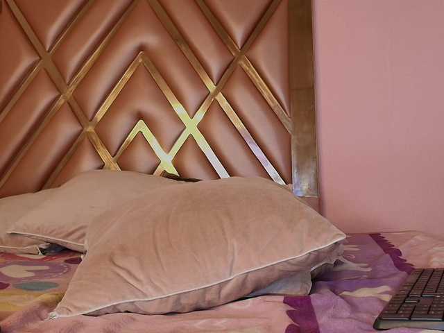 Lilith-rouse's BongaCams show and profile